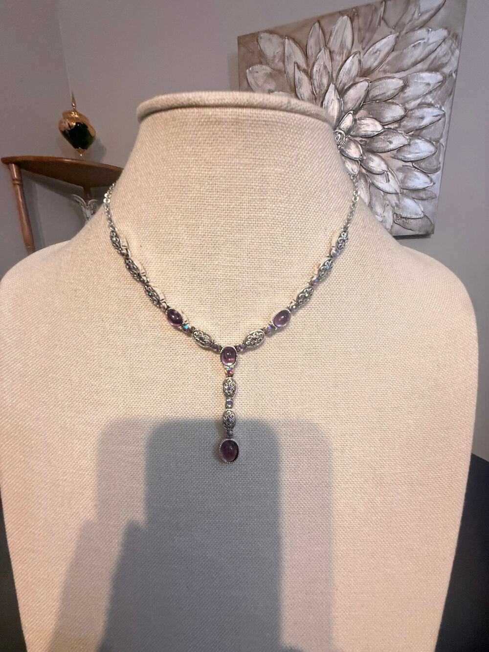 Vintage Avon SP Purple Crystal Y Necklace 15”